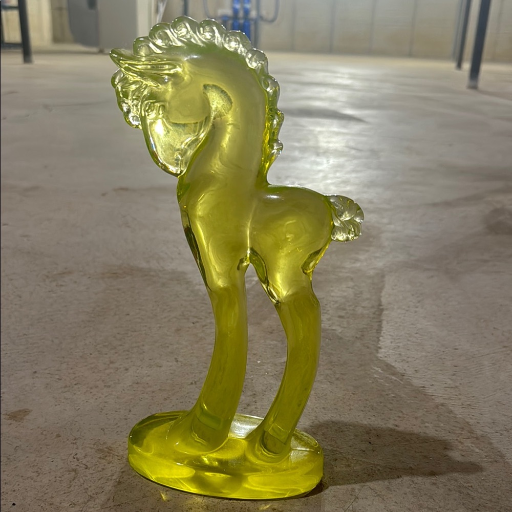 Mosser  Vaseline uranium Glass Trojan horse large  Figurine